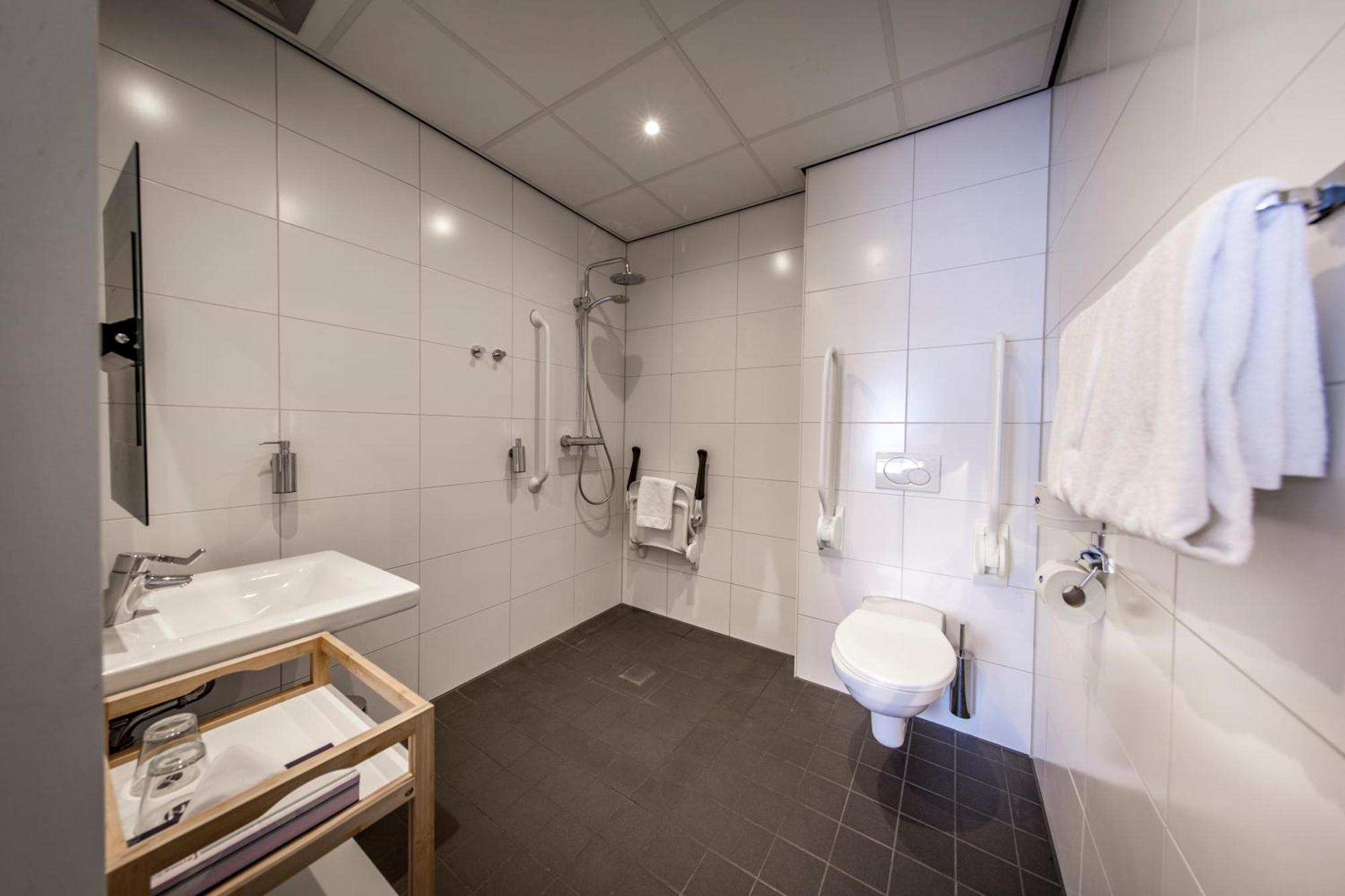Double Room Disability Access,1447986454:JPEG